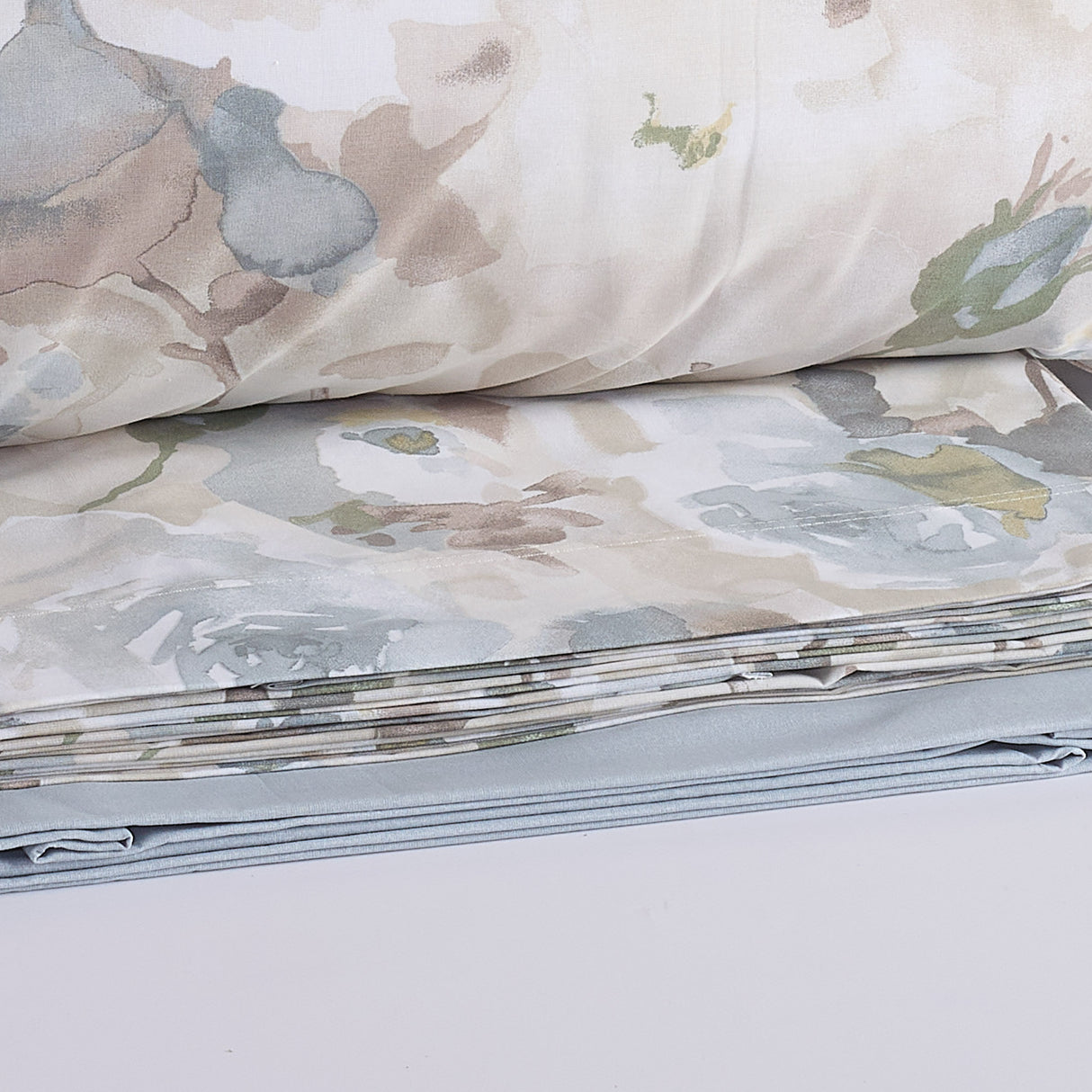Completo Letto Matrimoniale Maè by Via Roma, 60 Anastasia