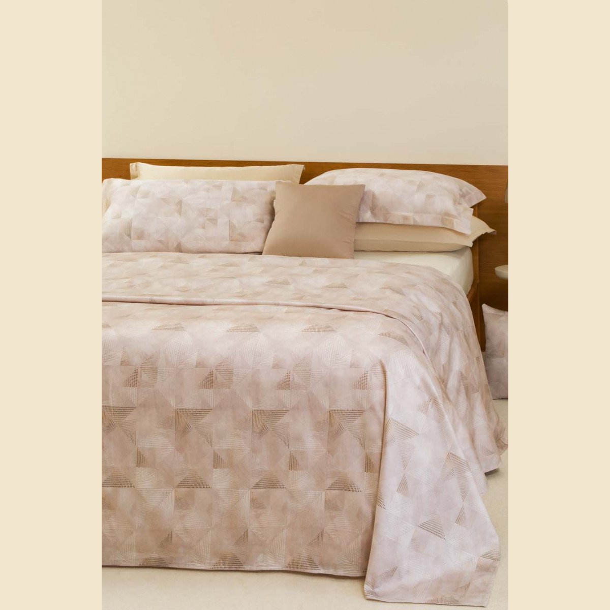 Completo Letto Matrimoniale Neith Eros