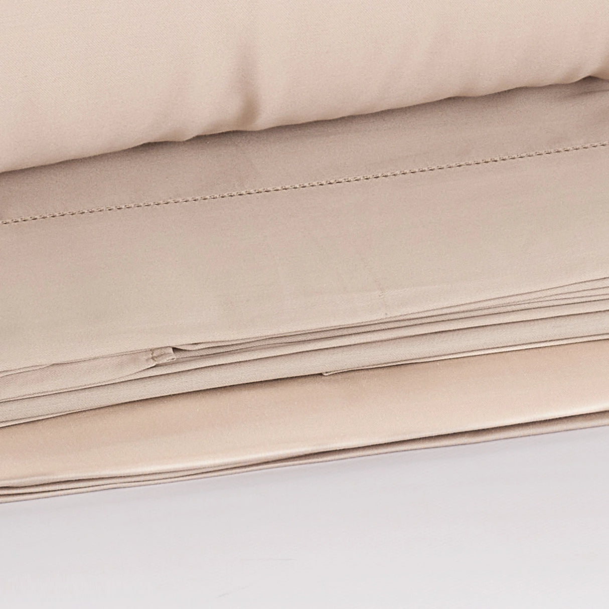 Komplettes Doppelbett aus Satin Via Roma, 60 Chantal