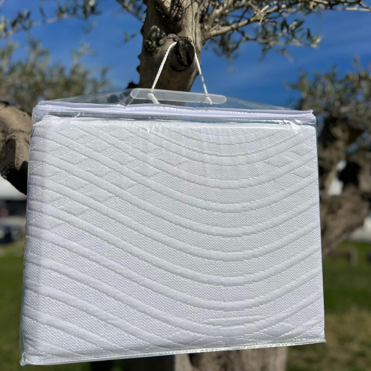 Botticelli Home Romina Jacquard-Tagesdecke für Doppelbett