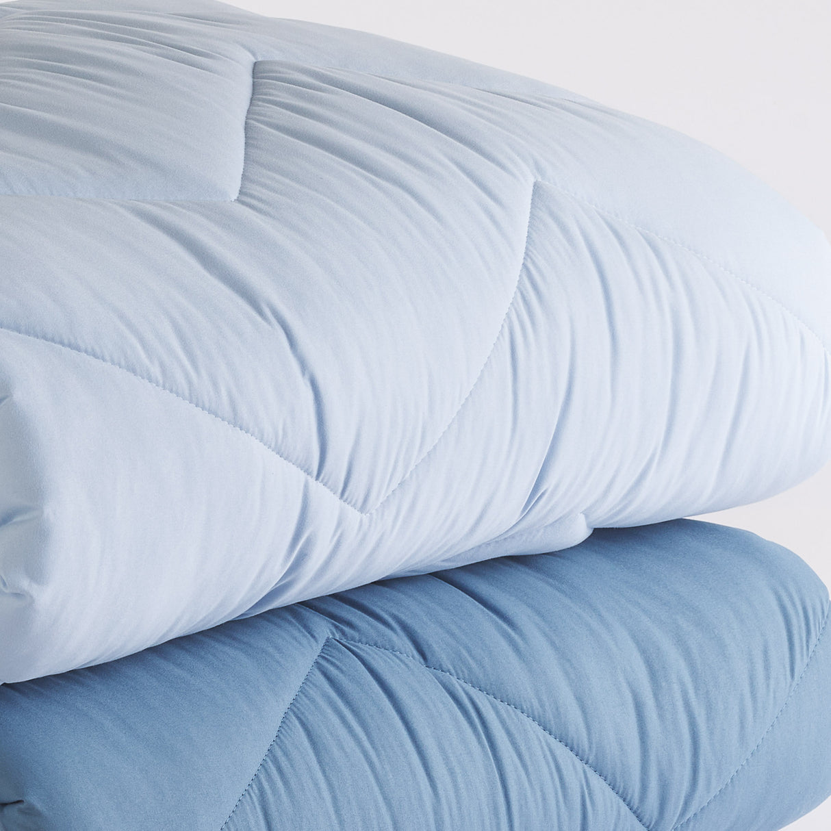 Bügelfreie Steppdecke „Teknotime Maè“ von Via Roma, 60 Farben