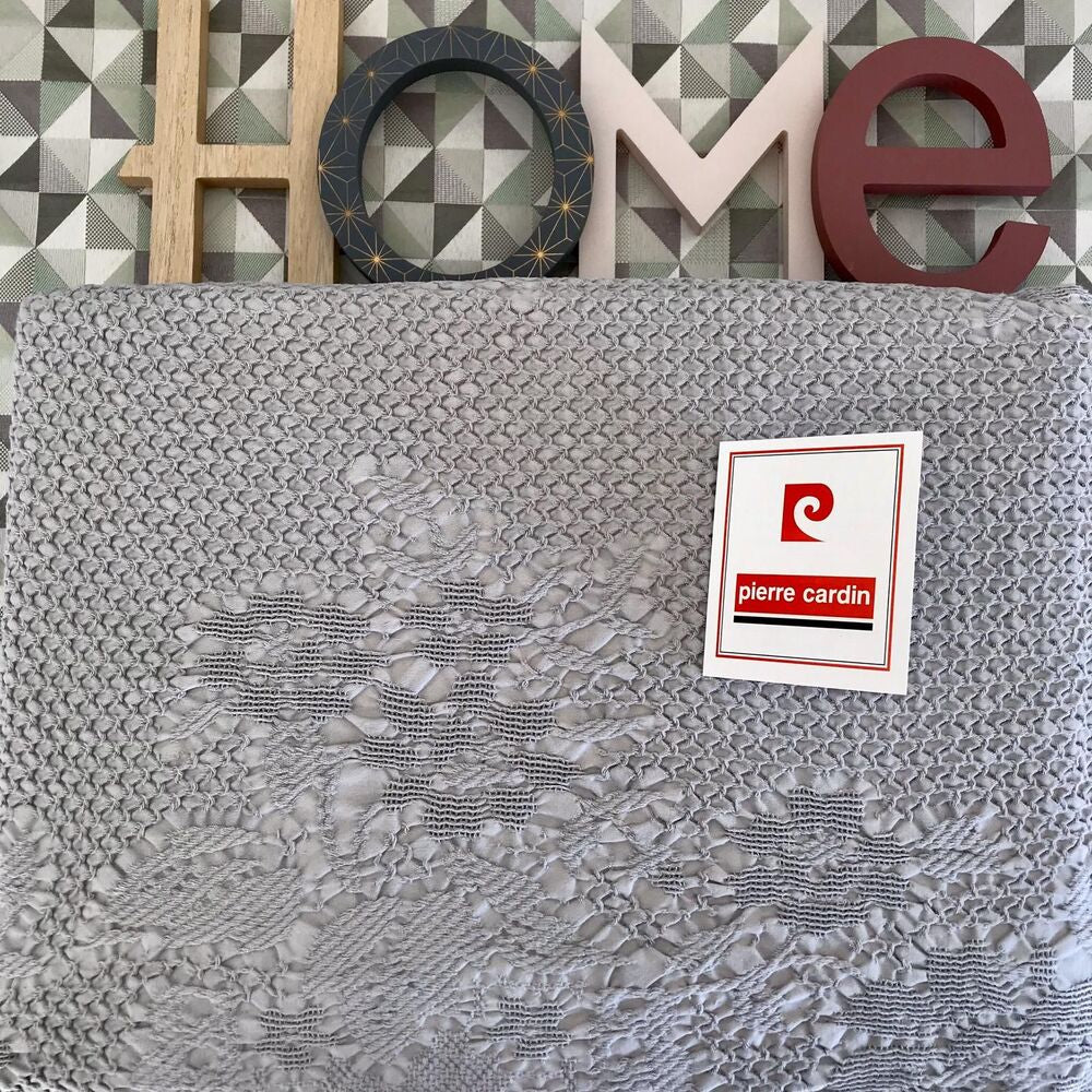 Elegante Pierre Cardin Vienna Tagesdecke für Doppelbett