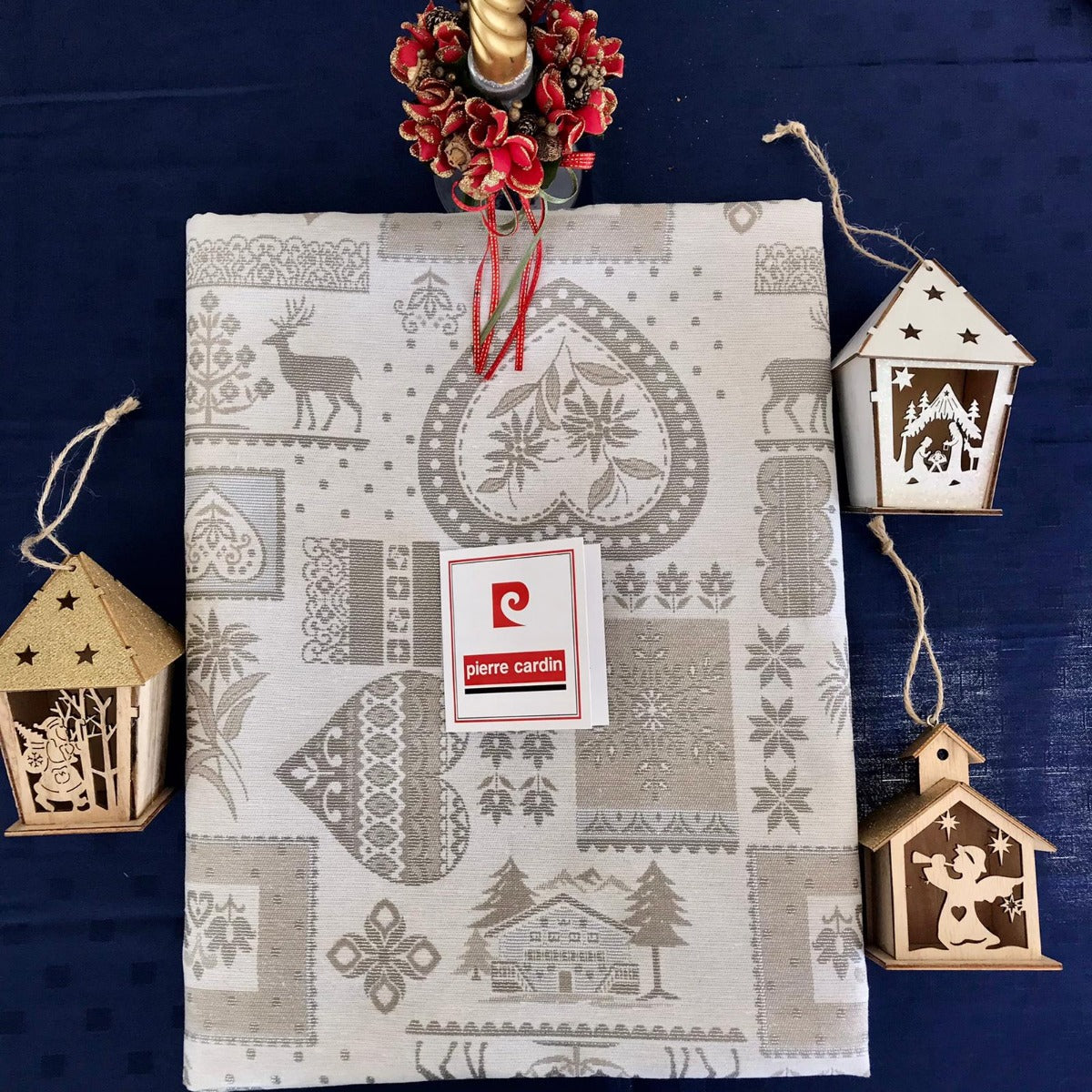 Tovaglia Natalizia Pierre Cardin Atmosfere Lurex - Varie misure