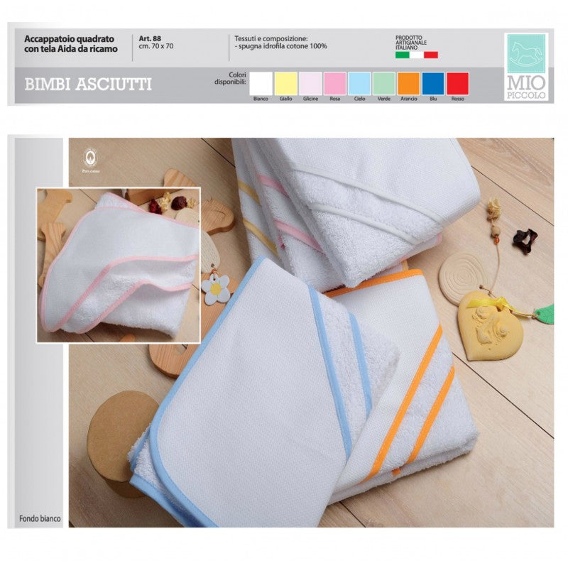Newborn Triangle Bathrobe to be Embroidered with Aida Cloth Mio Piccolo Various Colors