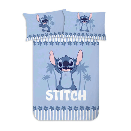 Foto prodotto su sfondo bianco della parure singolo di Stitch Maè con lenzuolo e federa double face.