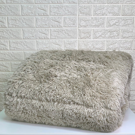 Ruocco Home Alaska Faux Fur Double Quilt